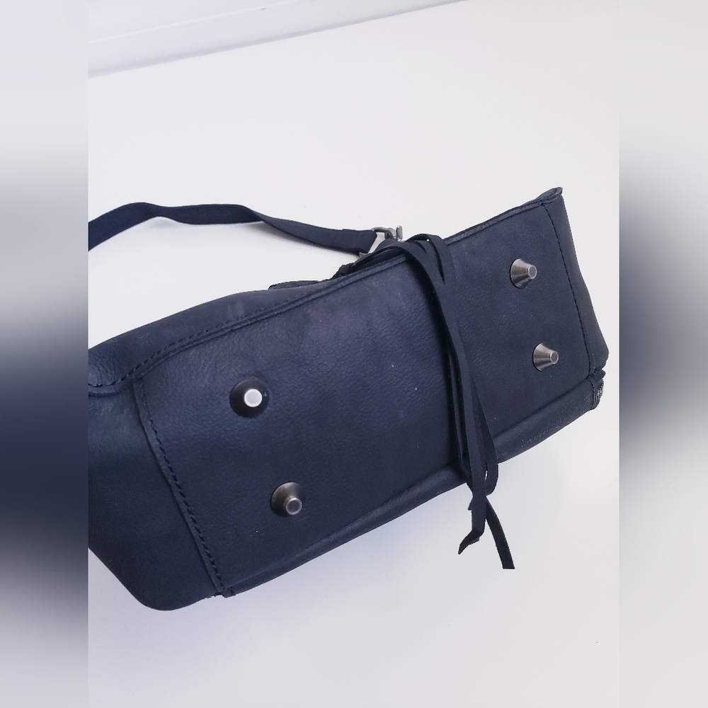 Montana West Genuine Leather Collection Hobo/Crossbody - Picture 9 of 10